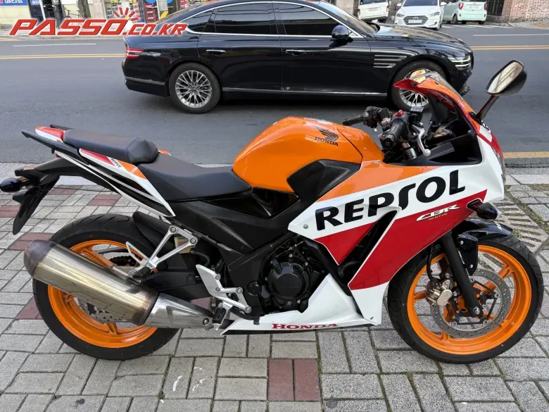Honda CBR 300 R