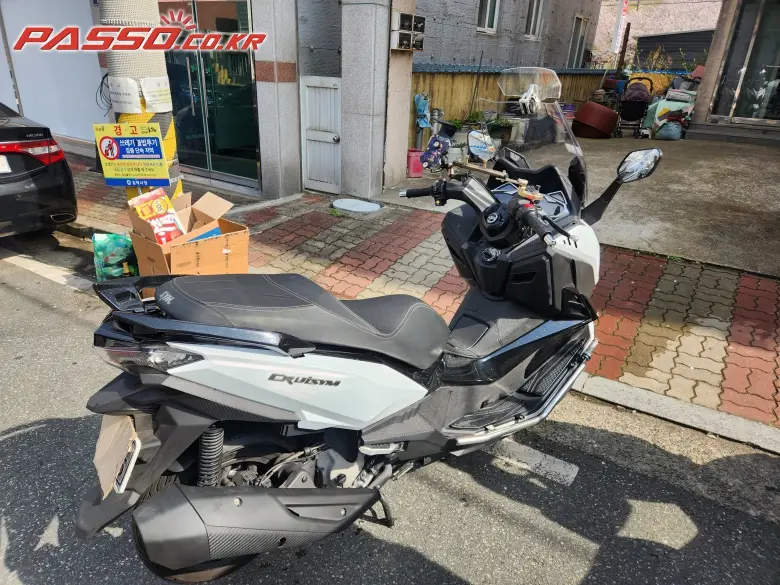 SYM Cruisym 300 ABS