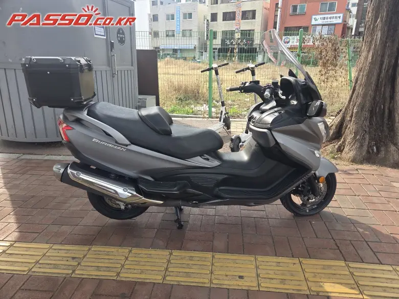 Suzuki Burgman 650 Executive