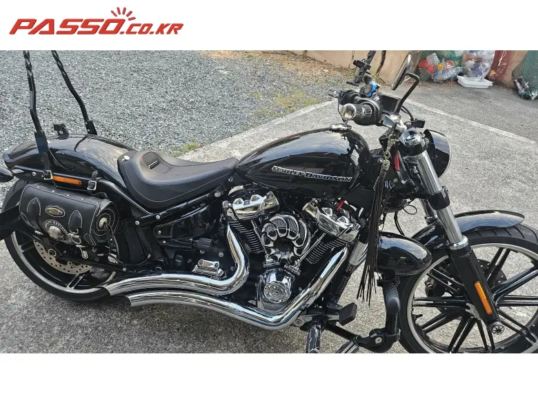 Harley-Davidson Breakout 114