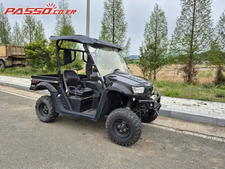 Kymco UXV 700 i