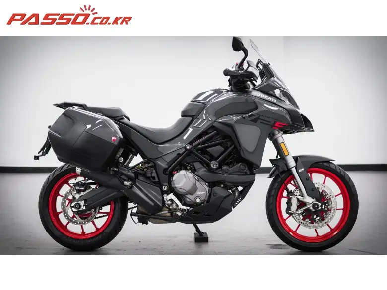 Ducati Multistrada V2 S