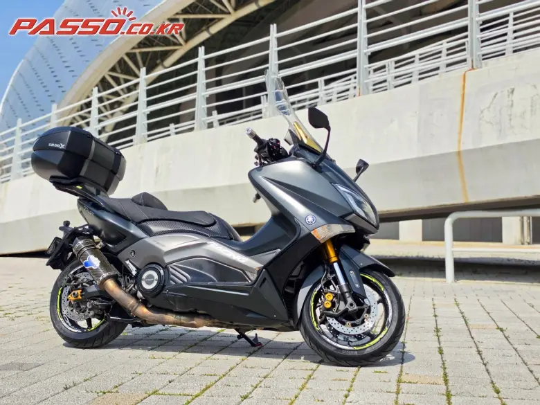 Yamaha TMAX 530
