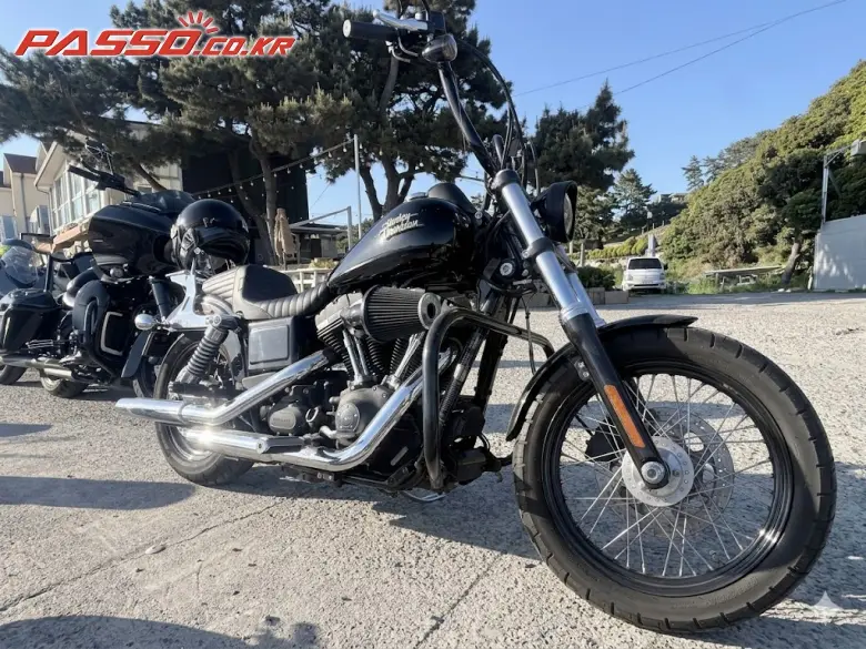Harley-Davidson Dyna Street Bob