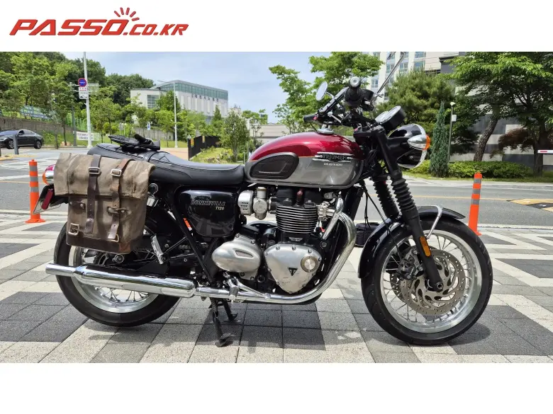 Triumph Bonneville T120