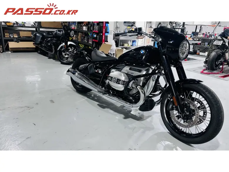 BMW R 18