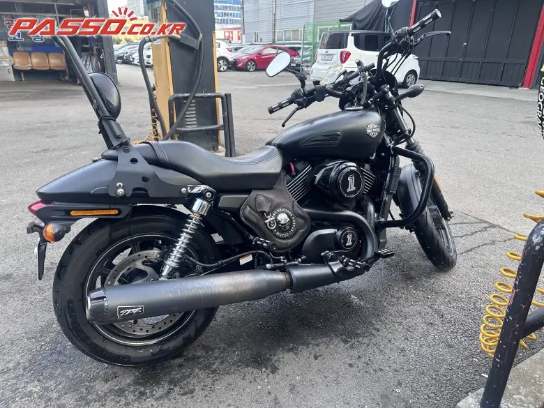 Harley-Davidson Street 750