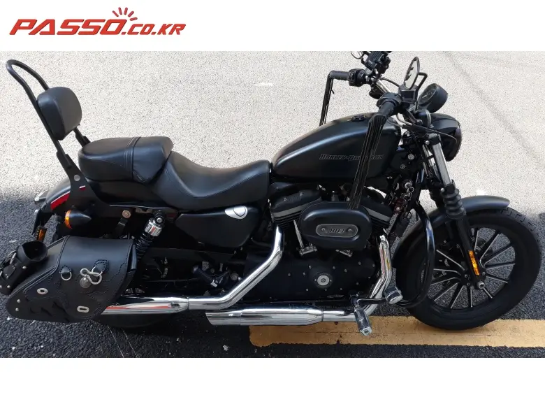 Harley-Davidson Iron 883