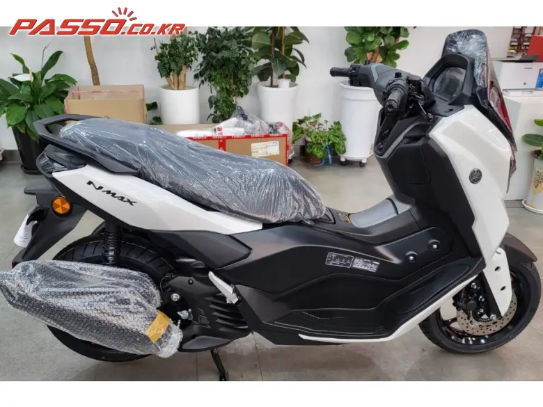 Yamaha N Max 125