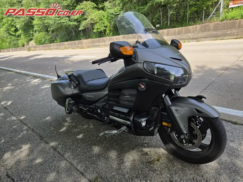 Honda Gold Wing F6B