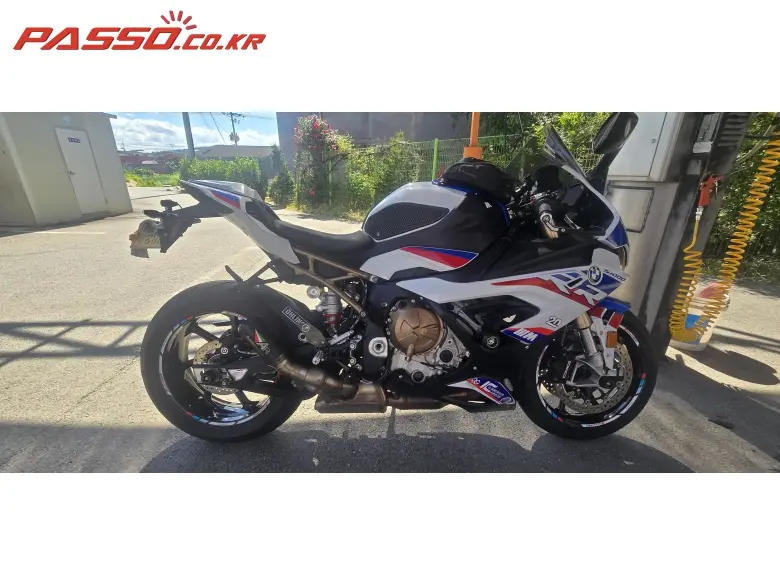 BMW S 1000 RR