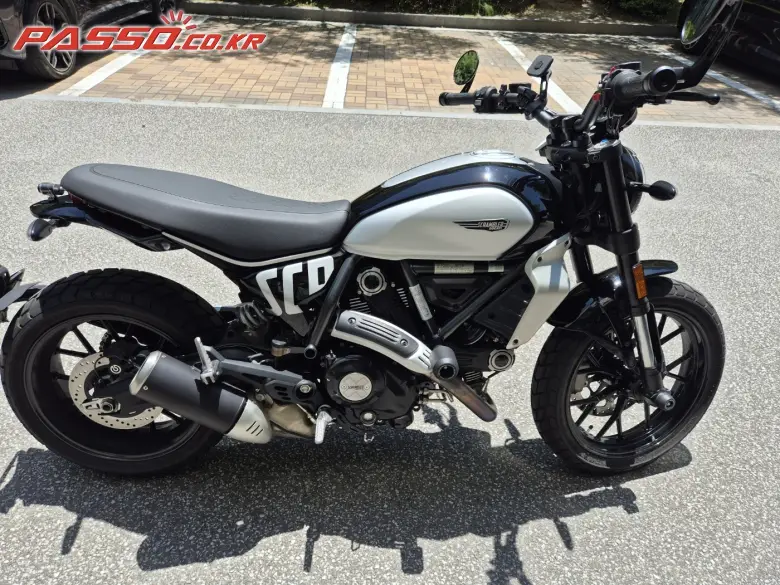 Ducati Scrambler Icon