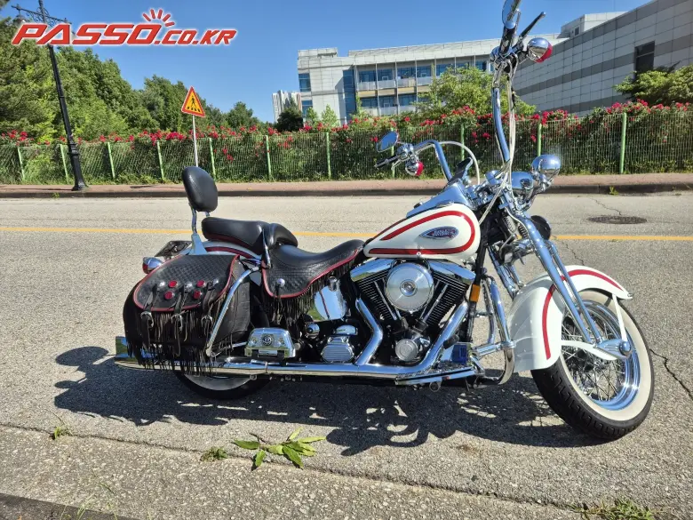 Harley-Davidson Heritage Springer