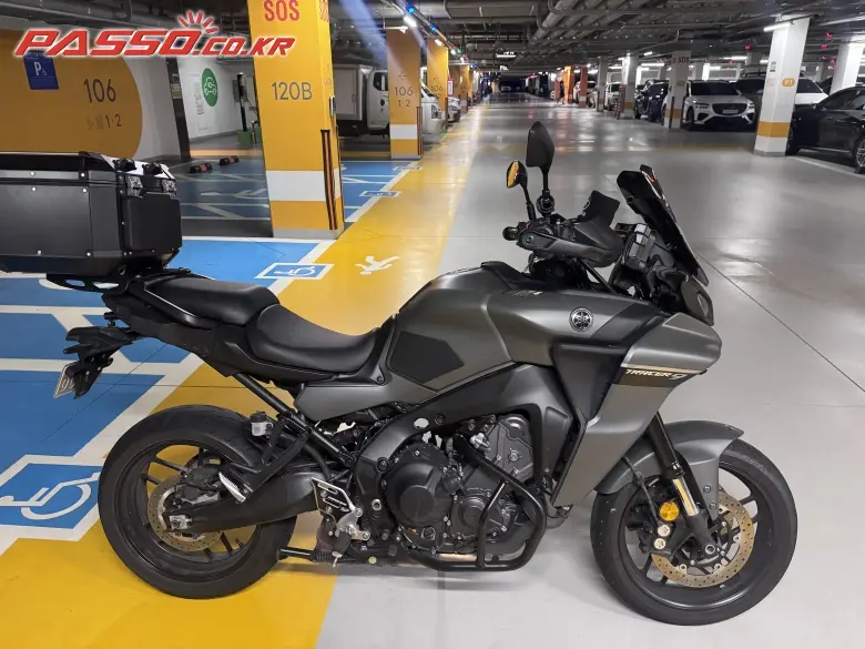 Yamaha Tracer 9