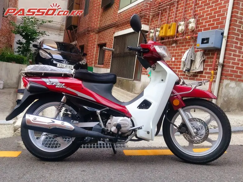 DNA Motors / Daelim CB 115