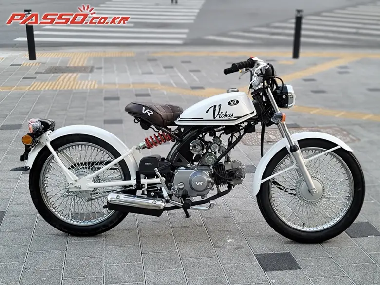 Victoria Vicky 125