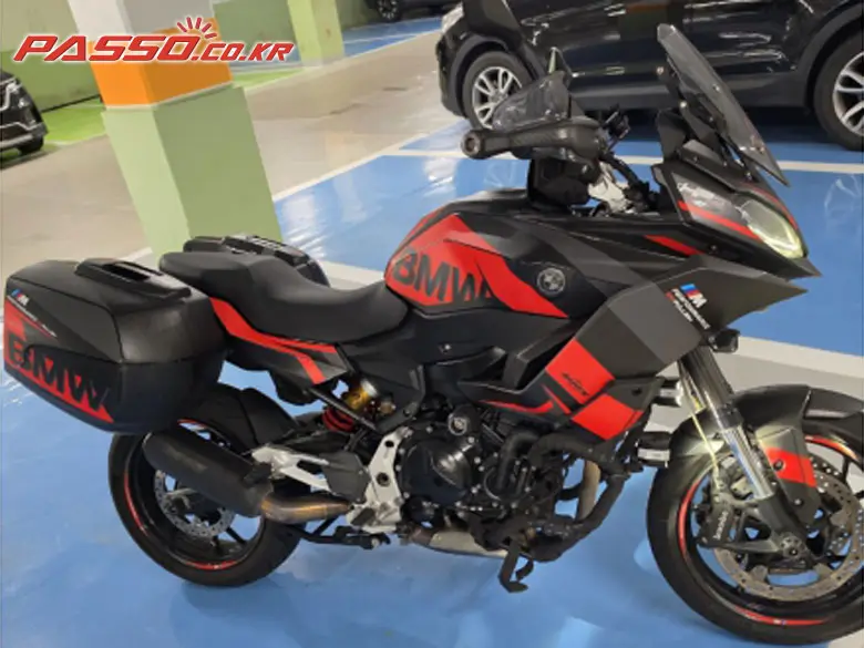 BMW F 900 XR
