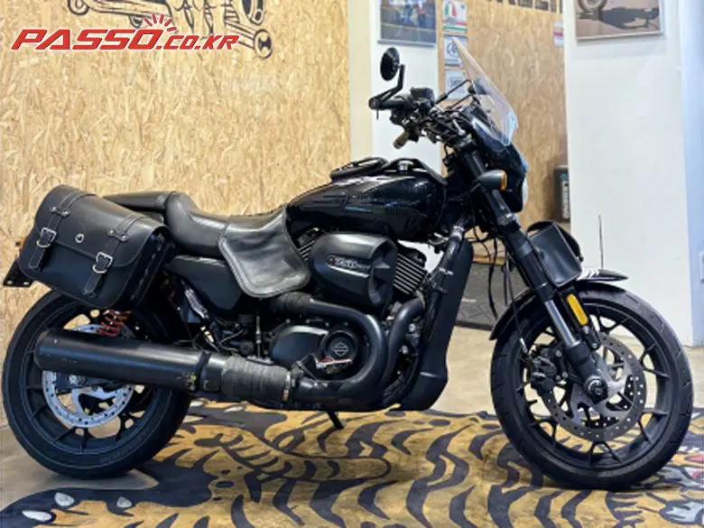 Harley-Davidson Street Road 750
