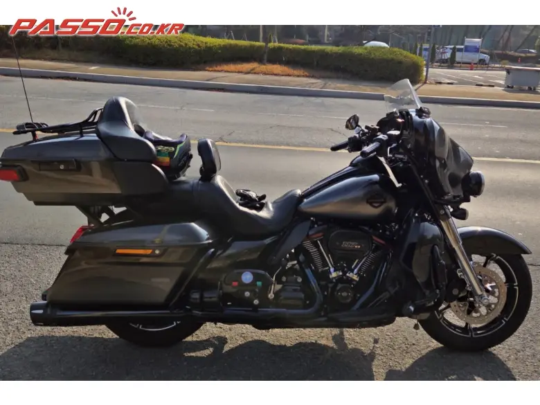 Harley-Davidson CVO Limited