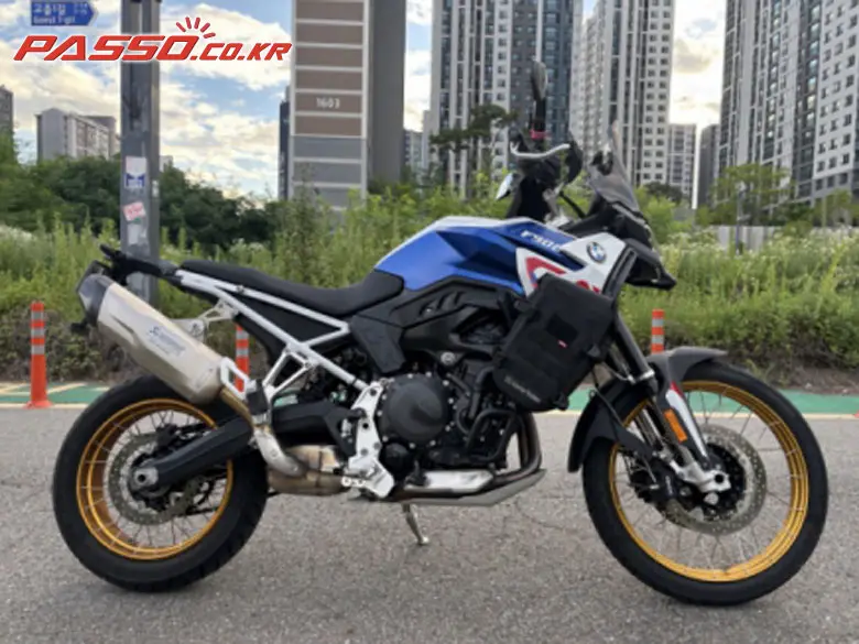 BMW F 900 GS