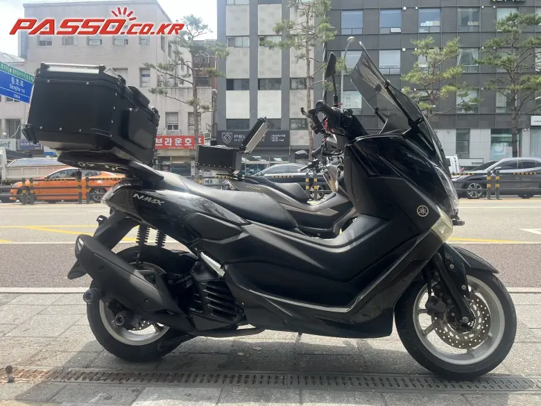Yamaha N Max 155