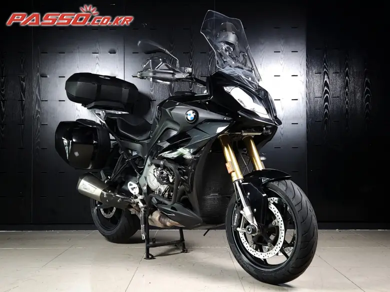 BMW S 1000 XR
