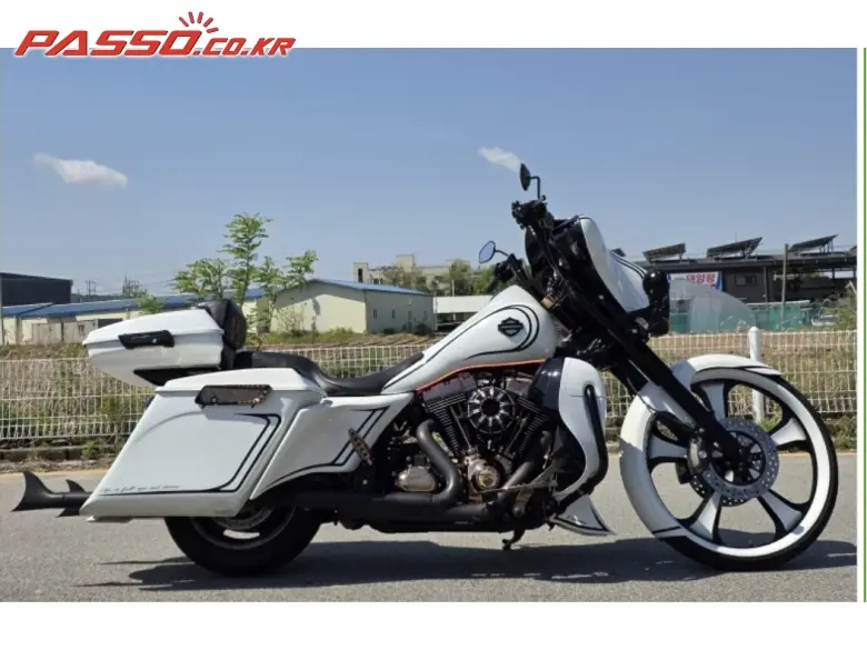 Harley-Davidson Street Glide