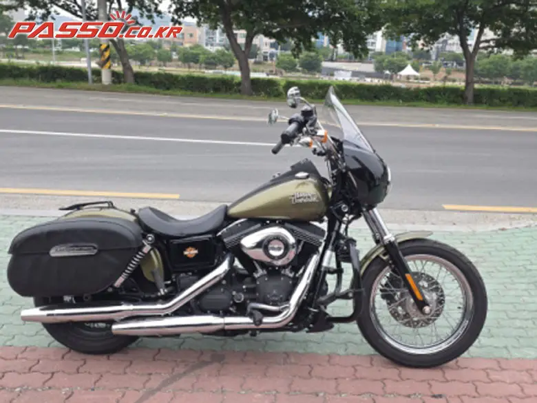 Harley-Davidson Dyna Street Bob