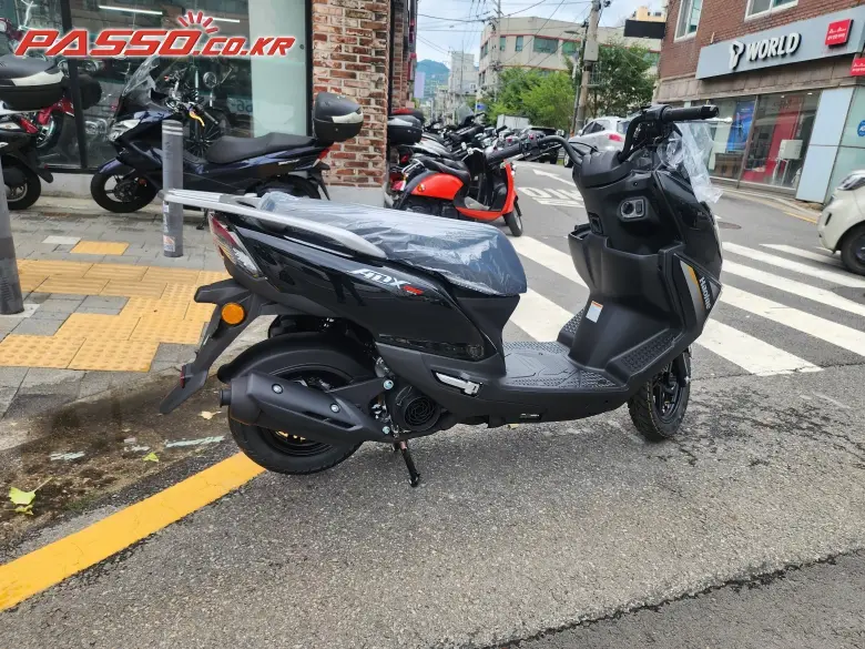 Hawse ADX 125