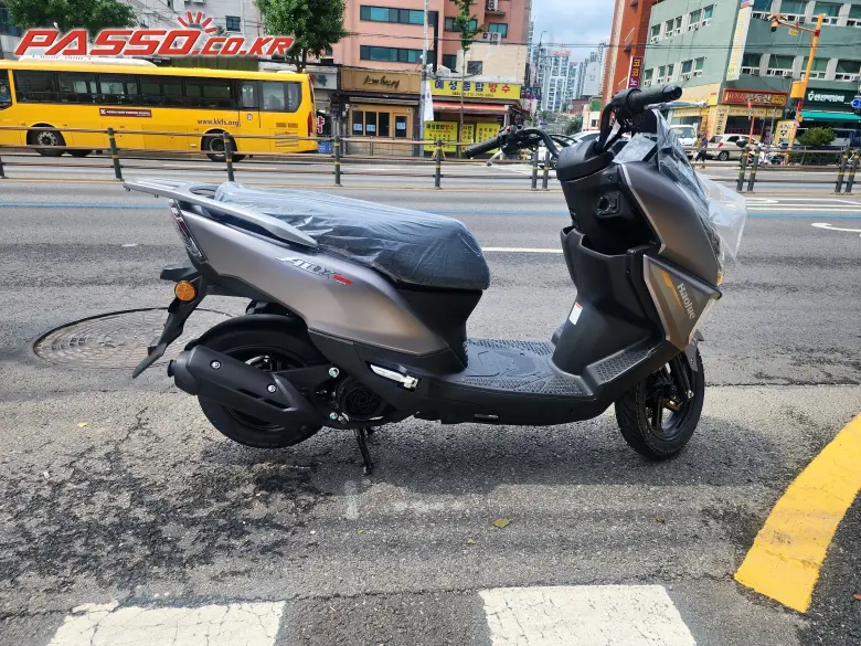 Hawse ADX 125