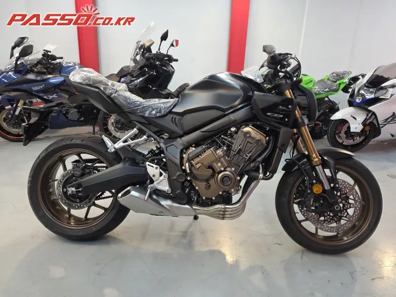 Honda CB 650 R E Clutch