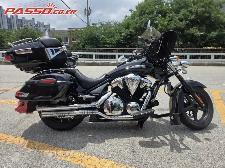 Honda VT 1300 CR