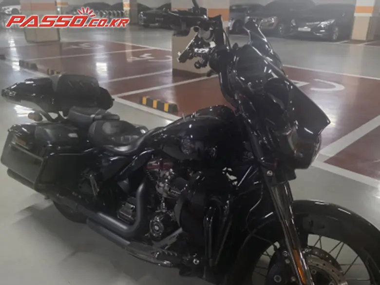 Harley-Davidson CVO Street Glide