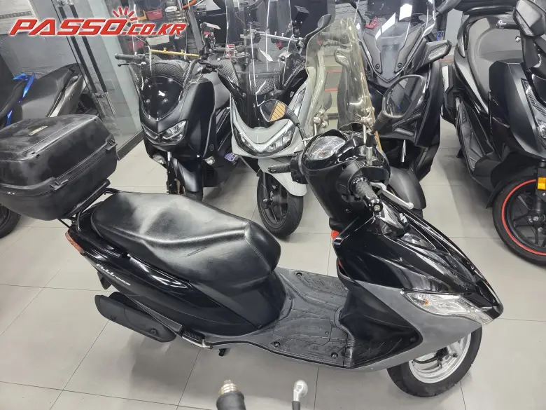Suzuki Address 125