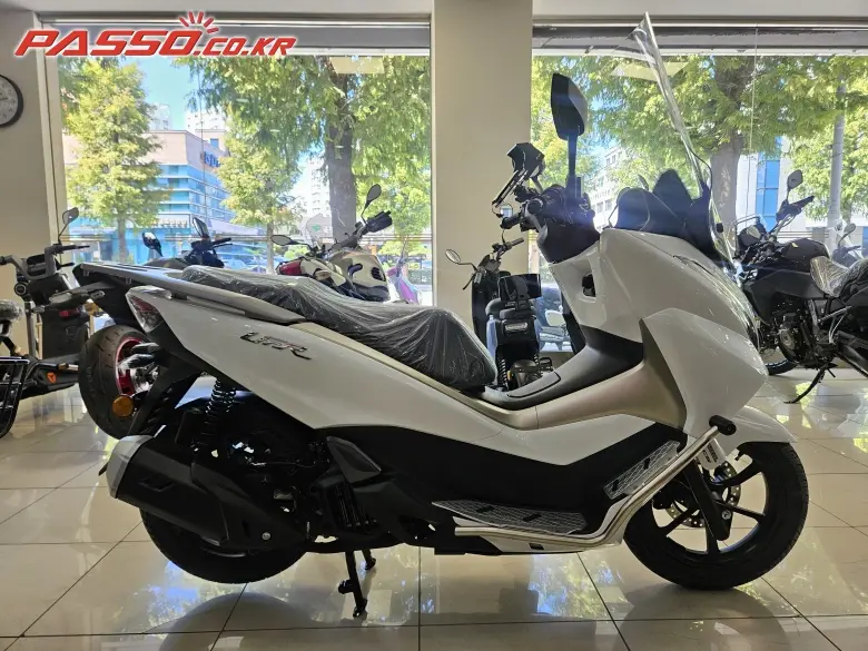 Hawse UFR 125