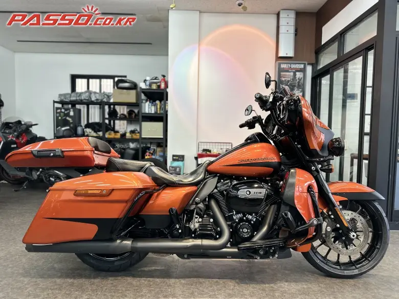 Harley-Davidson Street Glide Special
