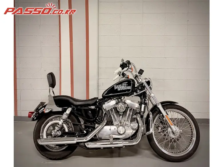 Harley-Davidson 883 SuperLow
