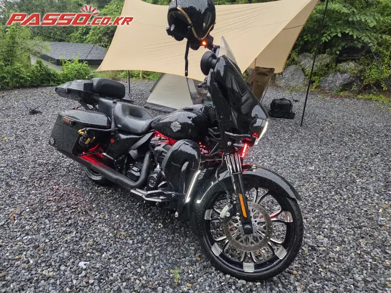 Harley-Davidson Street Glide Special