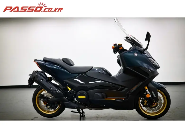 Yamaha TMAX 560