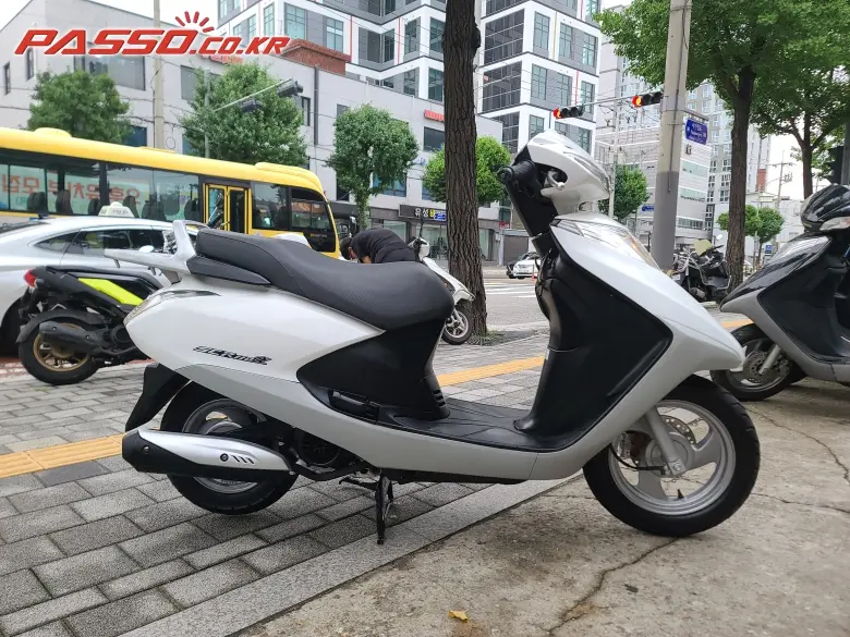 Honda SCR 110 α