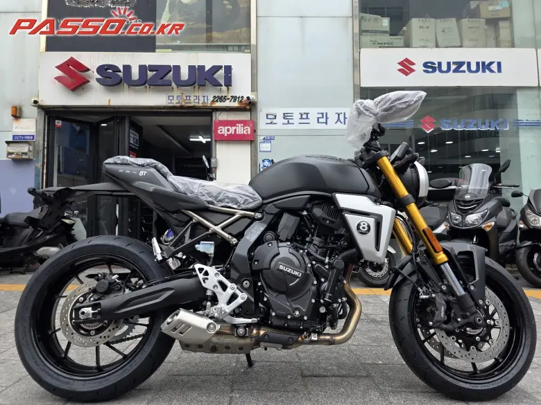 Suzuki GSX 8 T