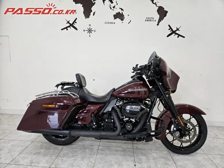 Harley-Davidson Street Glide Special