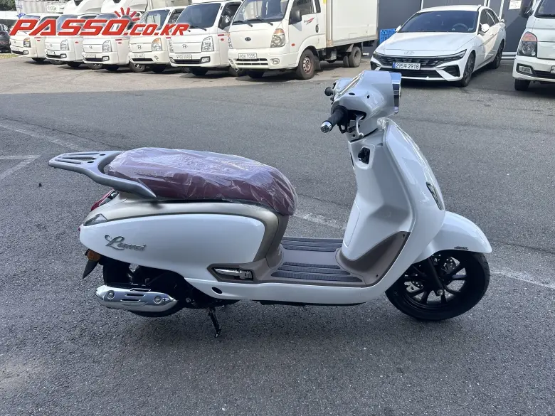 DNA Motors / Daelim Rumi 125