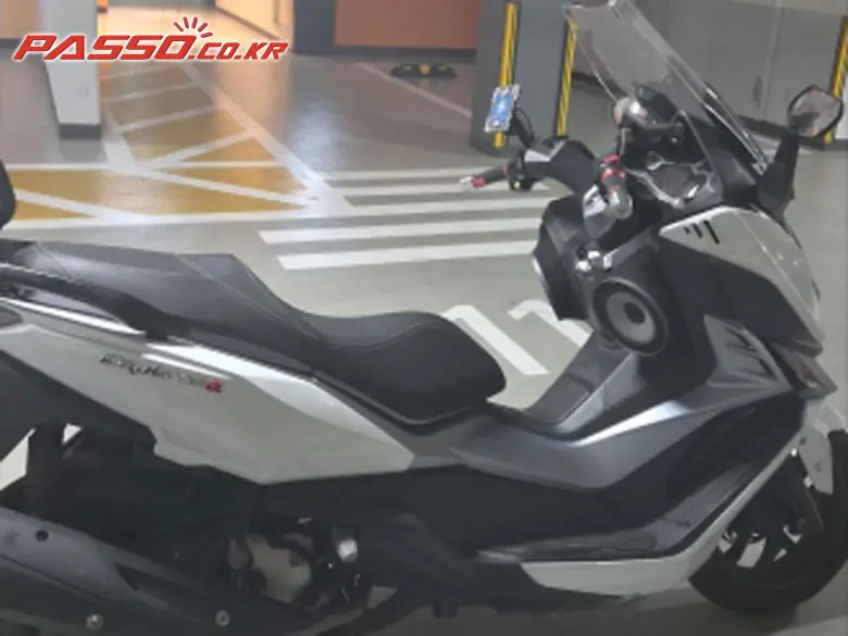 SYM Cruisym 300 ABS