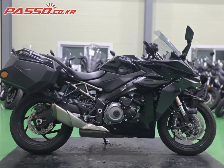 Suzuki GSX S 1000 GT