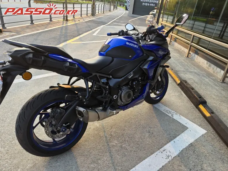 Suzuki GSX S 1000 GT