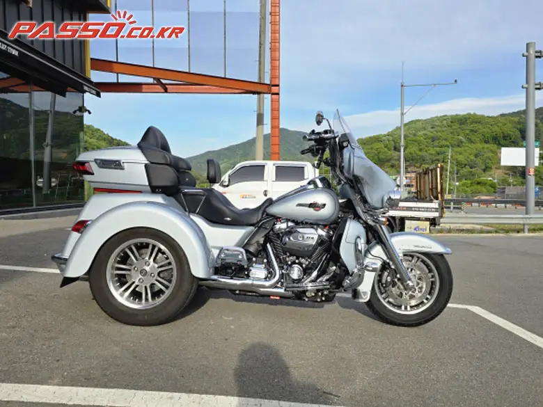 Harley-Davidson Tri Glide Ultra Classic