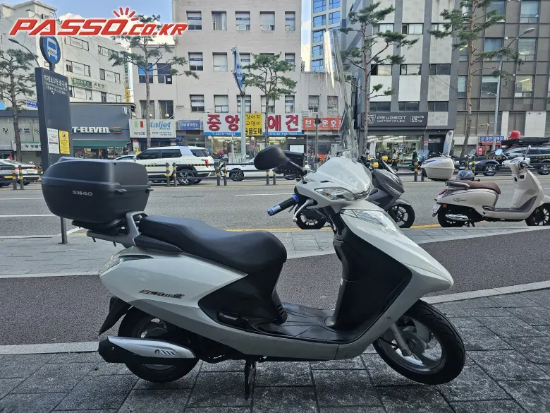 Honda SCR 110 α