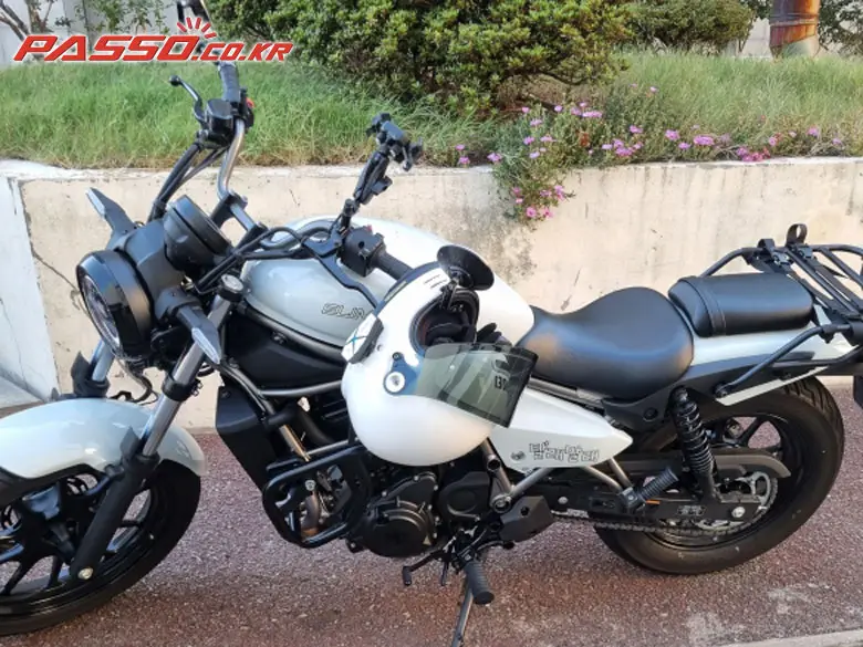 Kawasaki Eliminator 500