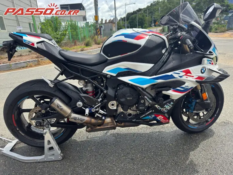 BMW S 1000 RR
